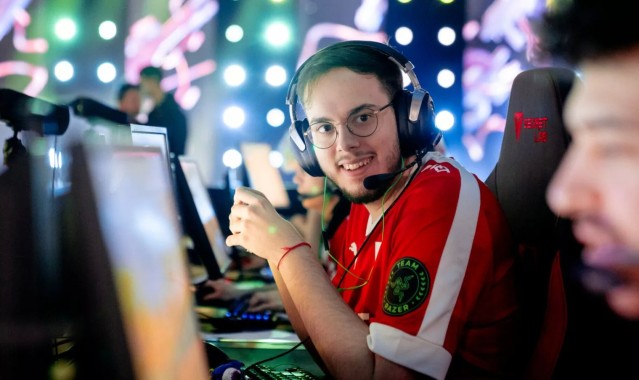 🎮xertioN:如果小吉米和宝兰都能杀30个,比赛就会很轻松
