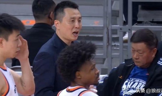 开云体育博彩-上海主帅：王哲林达成1万分里程碑非常难得 希望保持健康多打几年